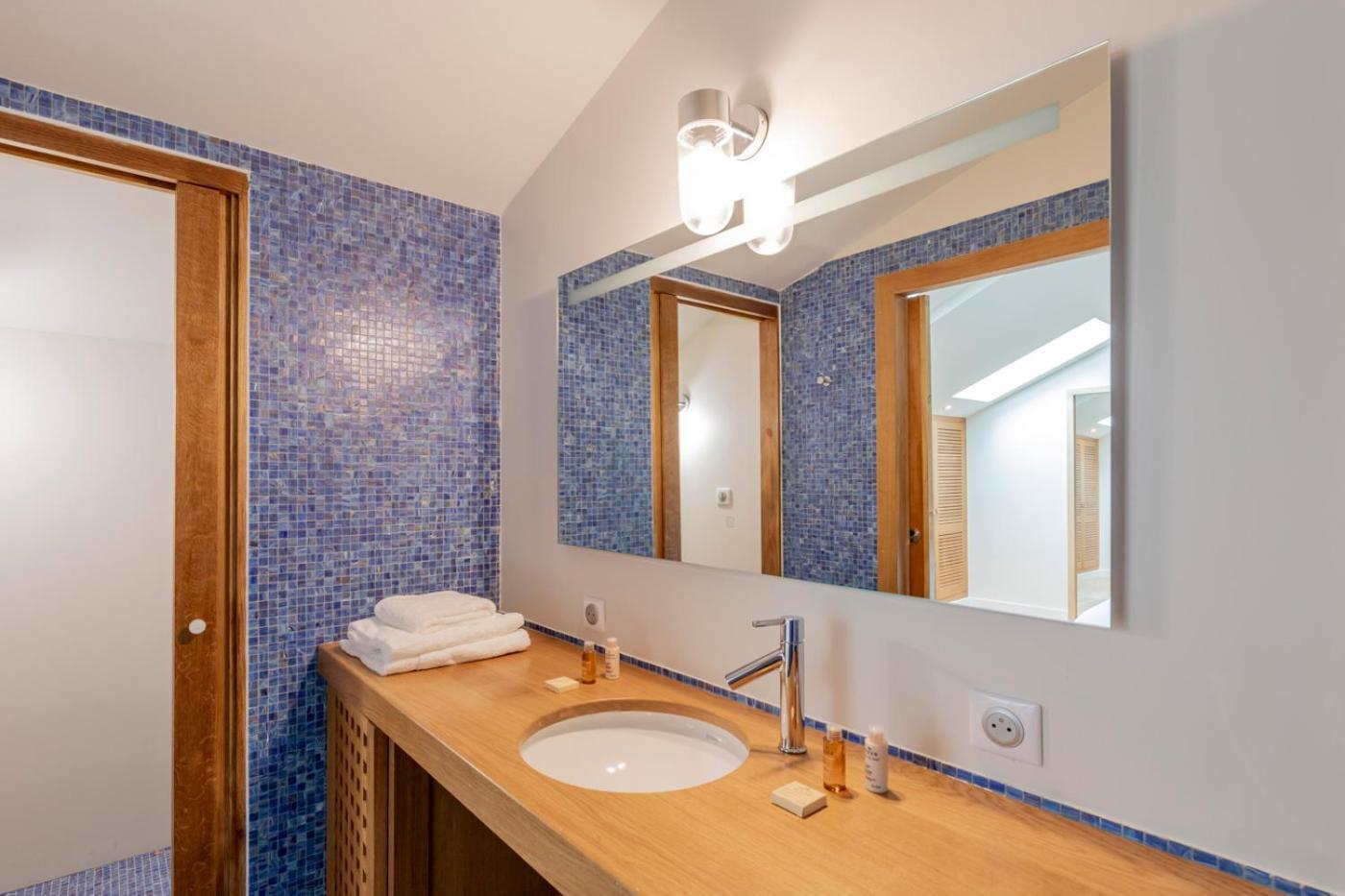 Residence Les Suites Du Port - By Le Saint Ferdinand 아르카숑 외부 사진