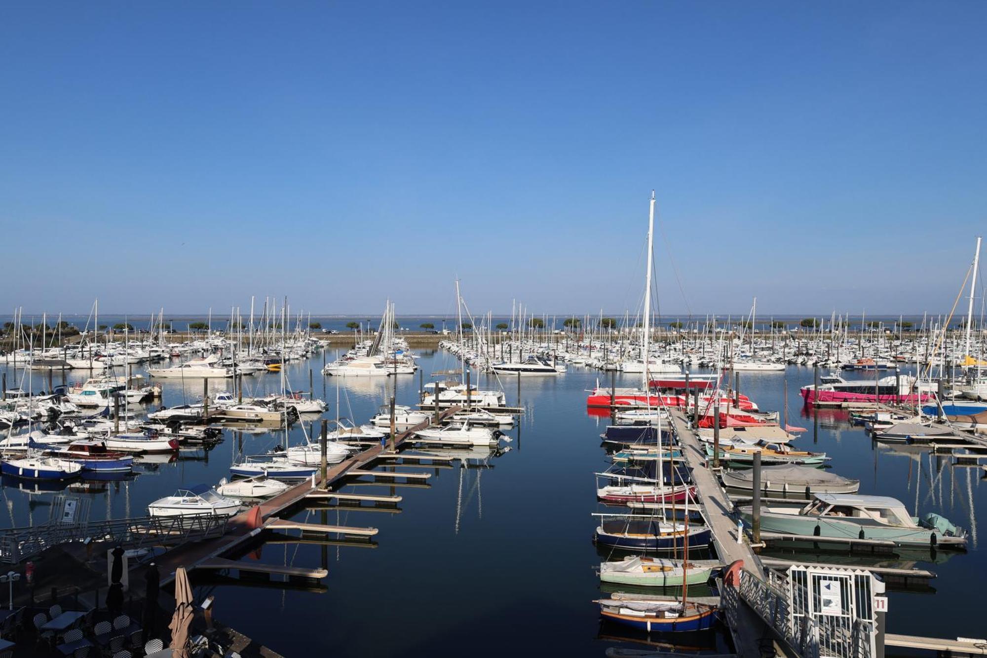Residence Les Suites Du Port - By Le Saint Ferdinand 아르카숑 외부 사진